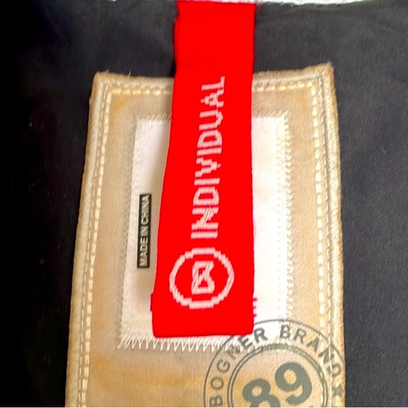 Bogner Fire and Ice Silver Hooded Down Puffer Ski Vest - Picture 4 of 6